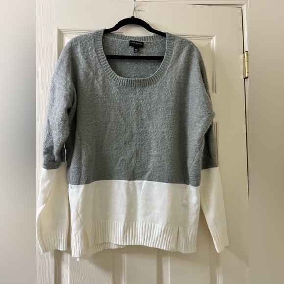 Lane Bryant Sweaters - Lane Bryant Sweater Womens Gray White Colorblock Crew Neck Fuzzy Pullover-18/20
